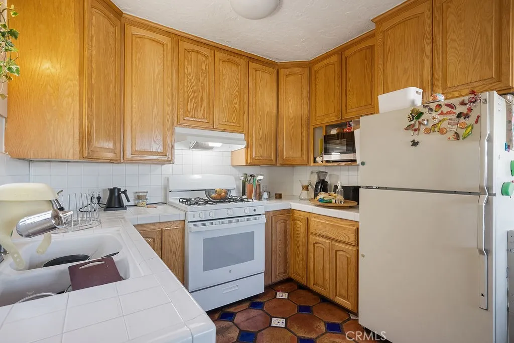 Additional image 37 of 1119 Princeton Drive, Glendale, CA 91205