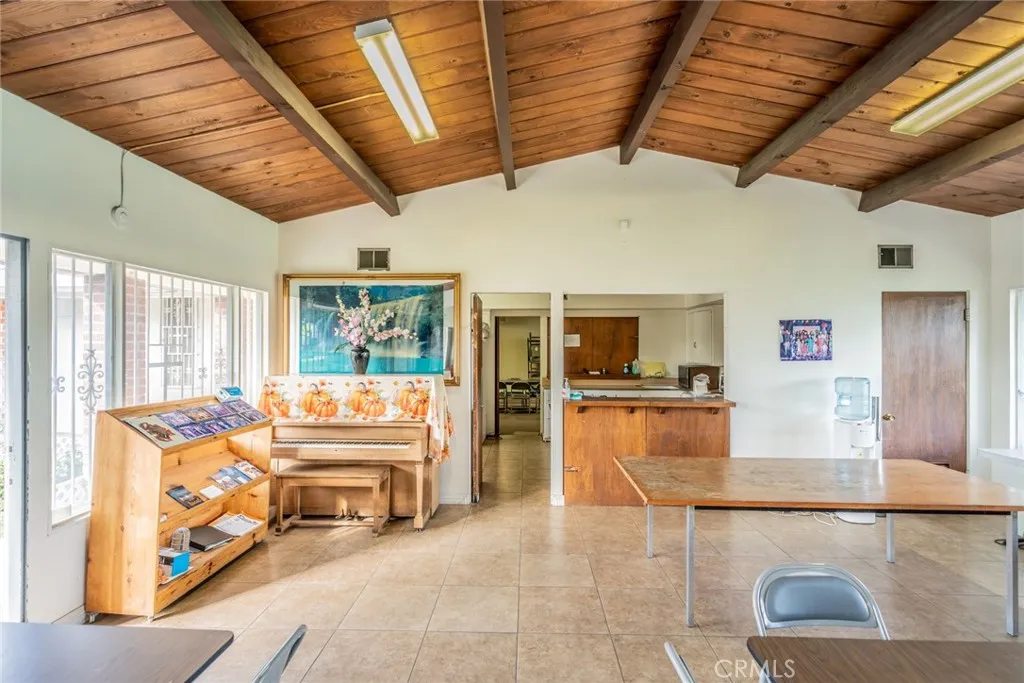 Additional image 29 of 711 W C St, Colton, CA 92324