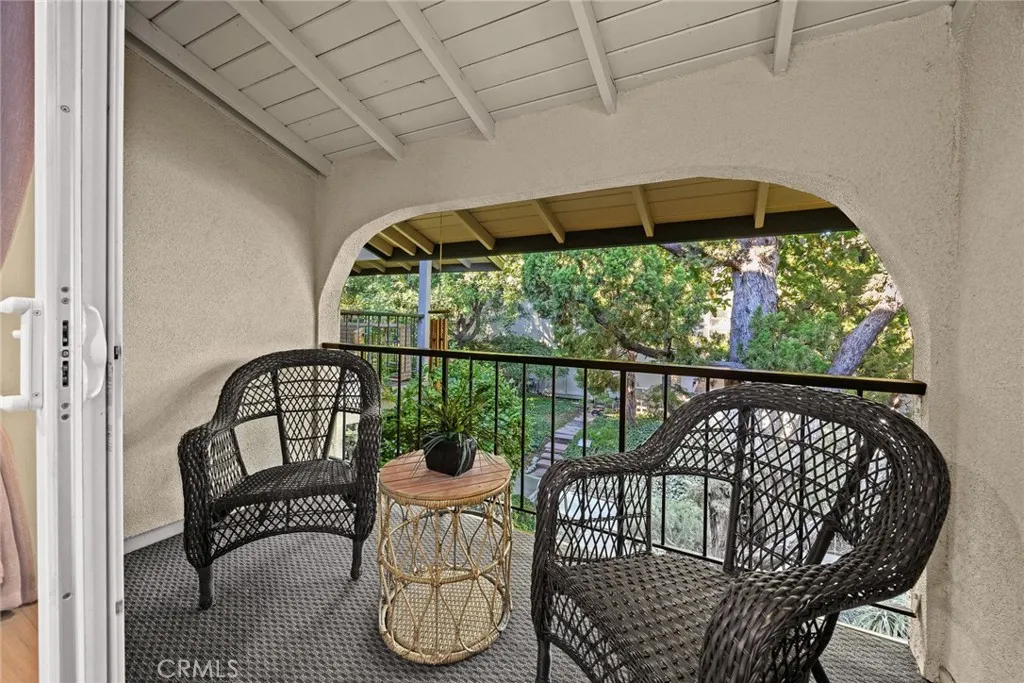 Additional image 14 of 2441 Loma Vista St, Pasadena, CA 91104