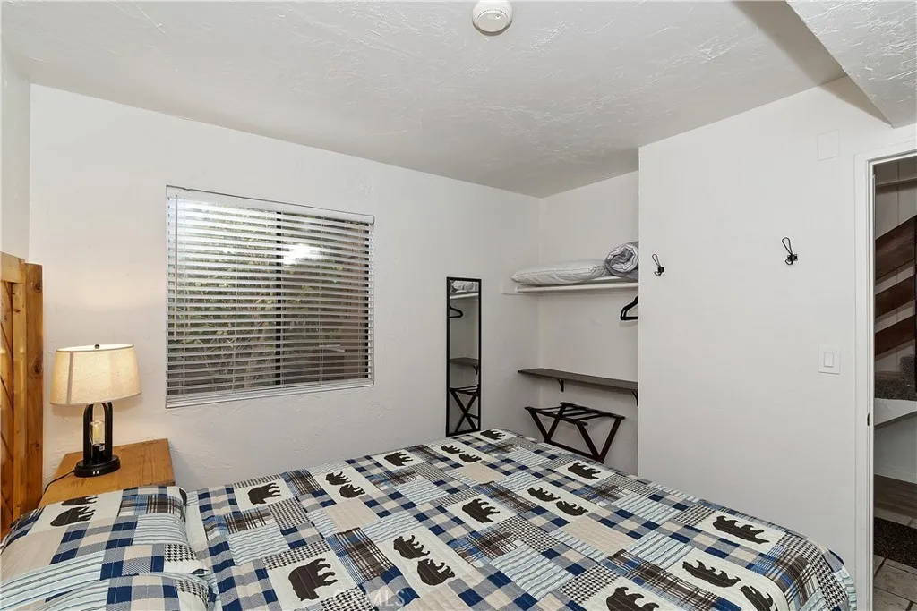 Additional image 18 of 861 Thrush Dr, Big Bear Lake, CA 92315