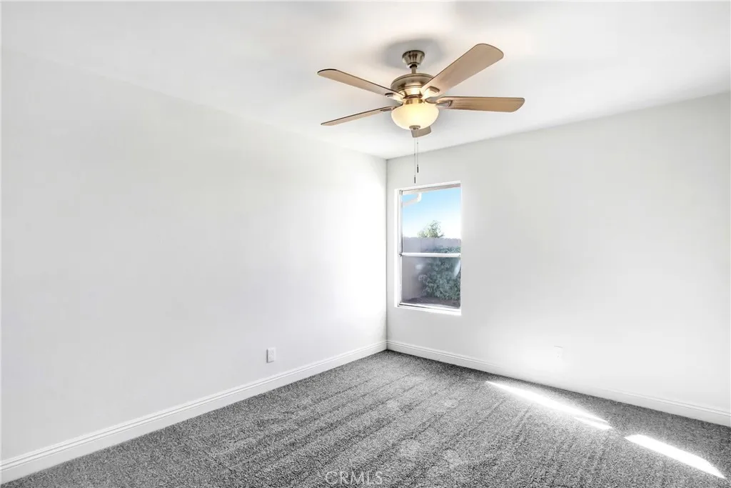 Additional image 5 of 378 Loyola Court, Hemet, CA 92544