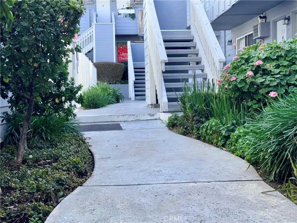 Additional image 69 of 20930 Parthenia Street Unit 216, Canoga Park, CA 91304