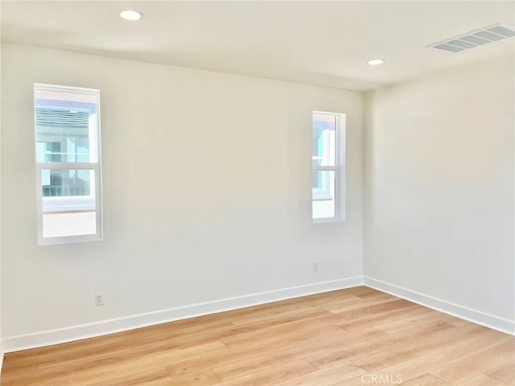 Additional image 29 of 381 S Nevada Avenue, Ventura, CA 93004