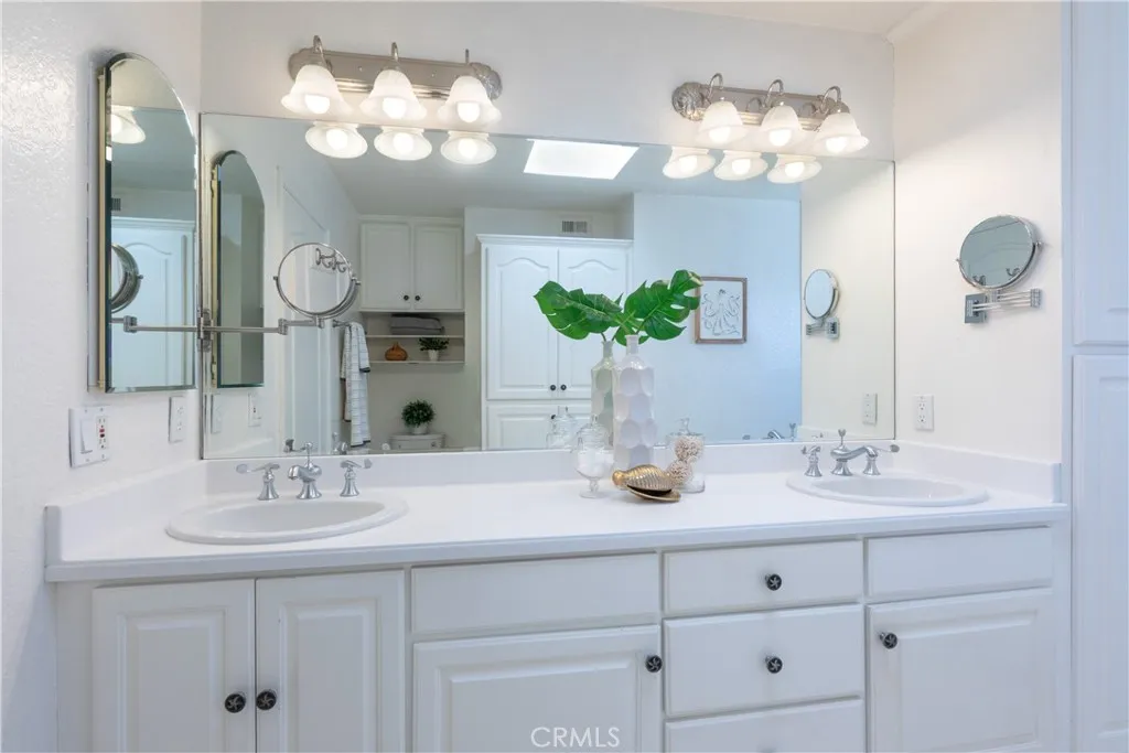 Additional image 95 of 203 Utica Avenue, Huntington Beach, CA 92648