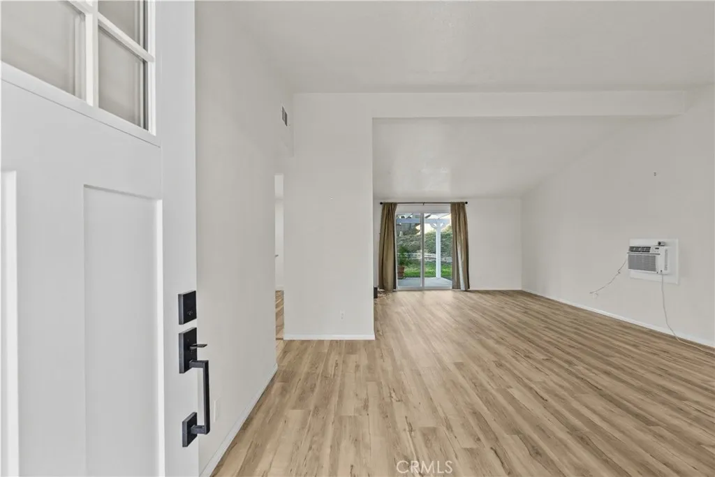 Additional image 3 of 18851 Delight St, Canyon Country, CA 91351