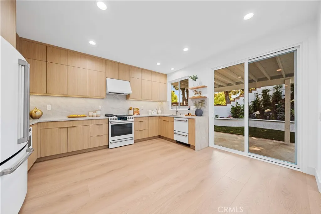 Additional image 46 of 33 Winterfield Road, Irvine, CA 92602