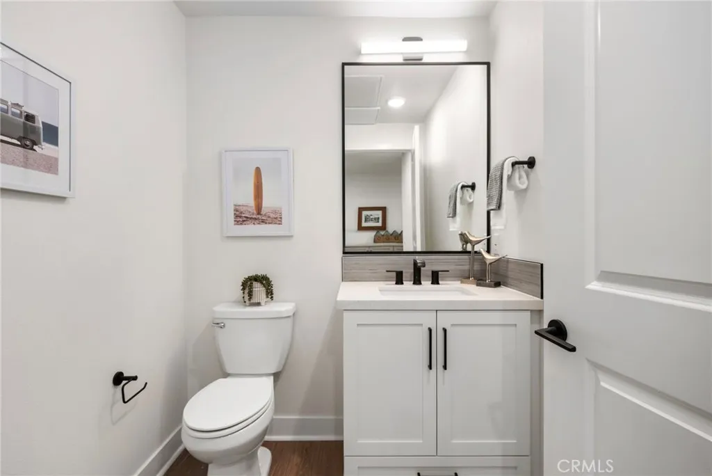 Additional image 103 of 414 Main St Unit 300, Huntington Beach, CA 92648