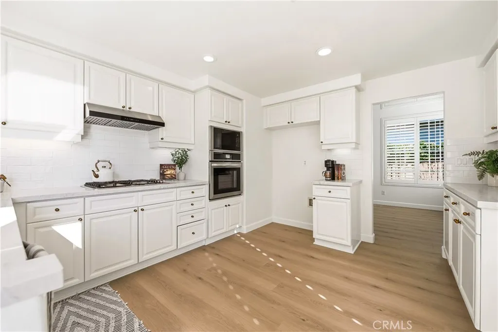 Additional image 15 of 1394 La Culebra Circle, Camarillo, CA 93012
