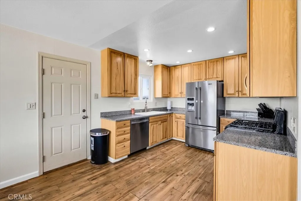 Additional image 11 of 58331 Caliente Street, Yucca Valley, CA 92284