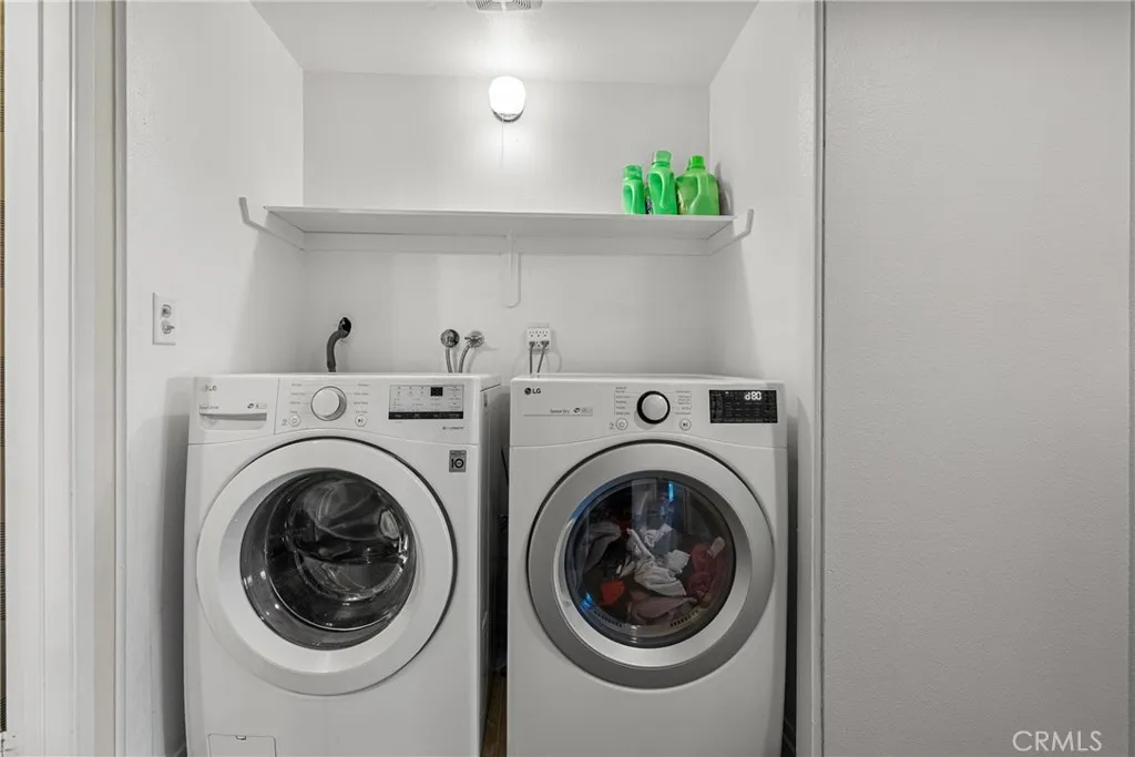 Additional image 37 of 31363 The Old Road Unit A, Castaic, CA 91384