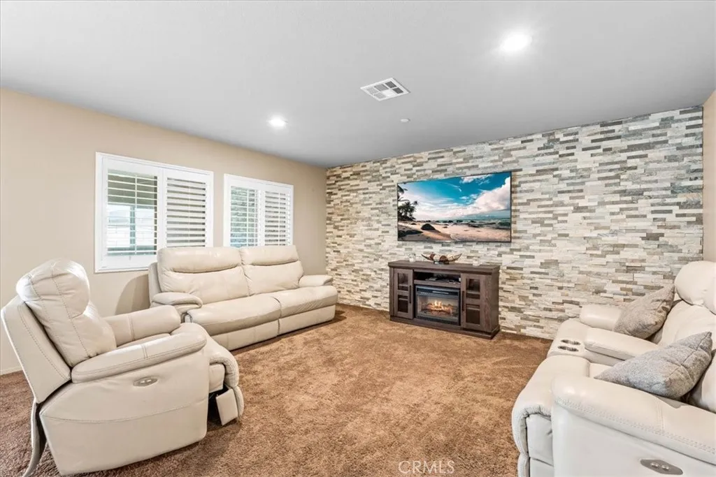Additional image 7 of 6978 Alderwood Drive, Fontana, CA 92336