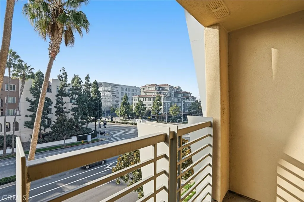 Additional image 63 of 5831 Seawalk Dr Unit 240, Playa Vista, CA 90094
