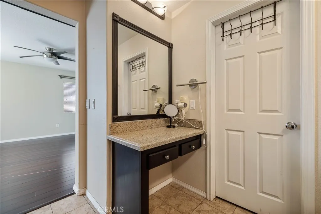 Additional image 34 of 24112 Joshua Dr, Valencia, CA 91354