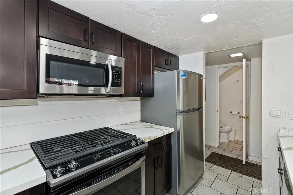 Additional image 15 of 861 Thrush Dr, Big Bear Lake, CA 92315