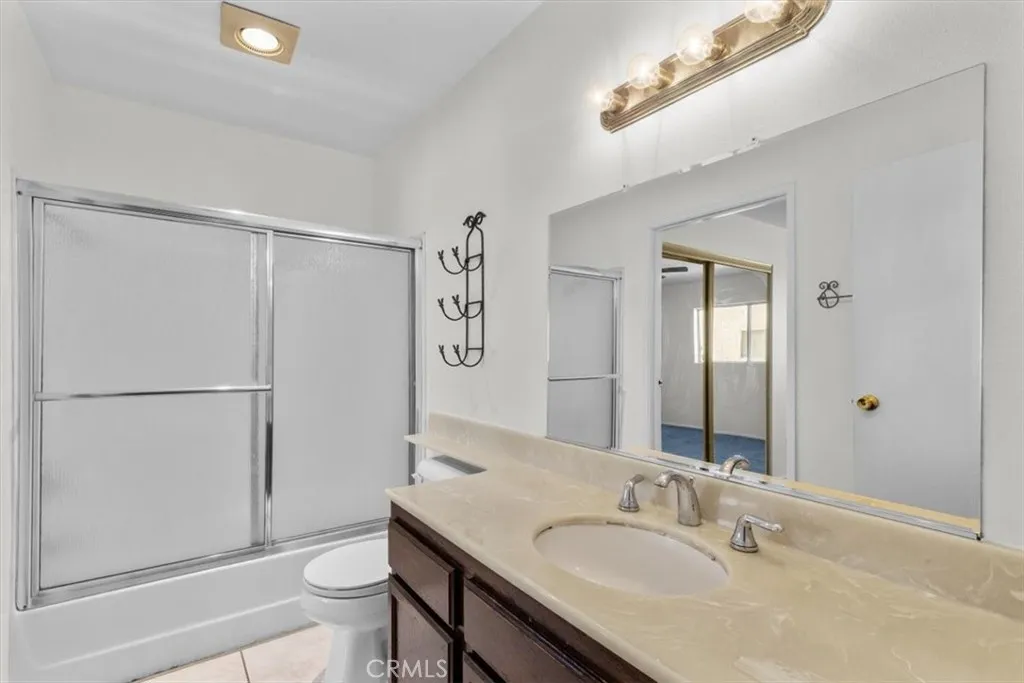 Additional image 11 of 13100 Bromont Avenue Unit 15, Sylmar, CA 91342