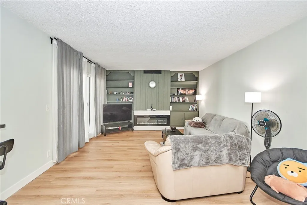 Additional image 16 of 6124 Buckingham Pkwy, Culver City, CA 90230