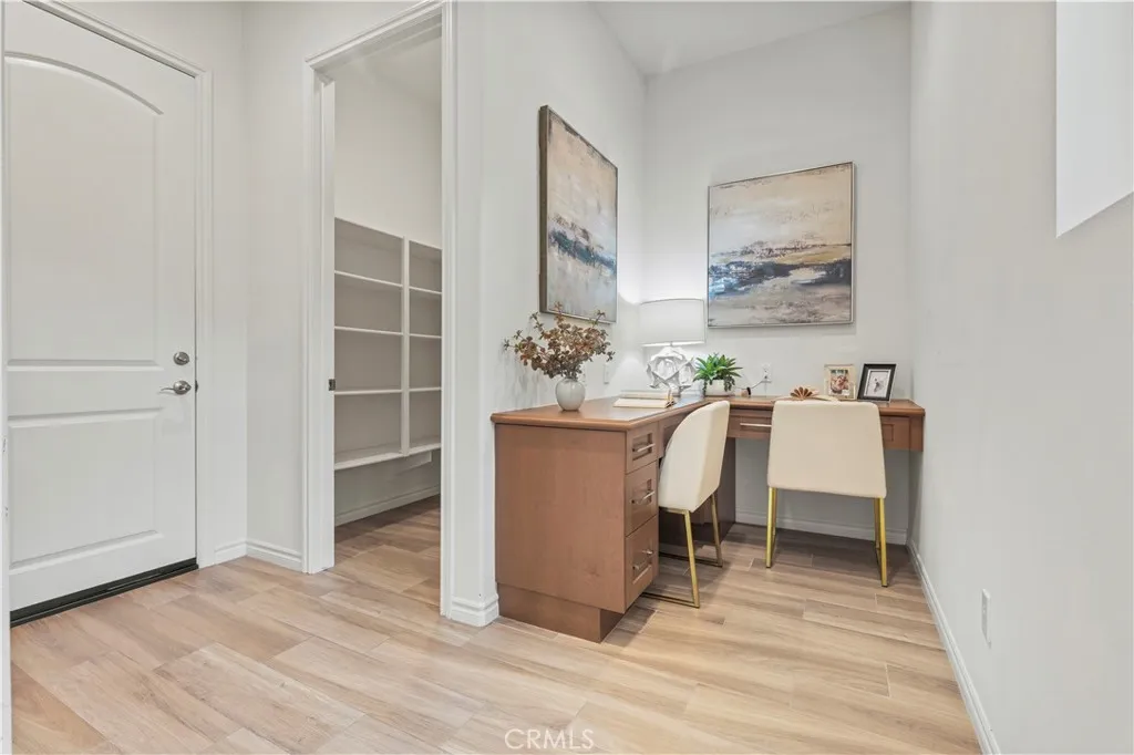 Additional image 11 of 164 Newall, Irvine, CA 92618