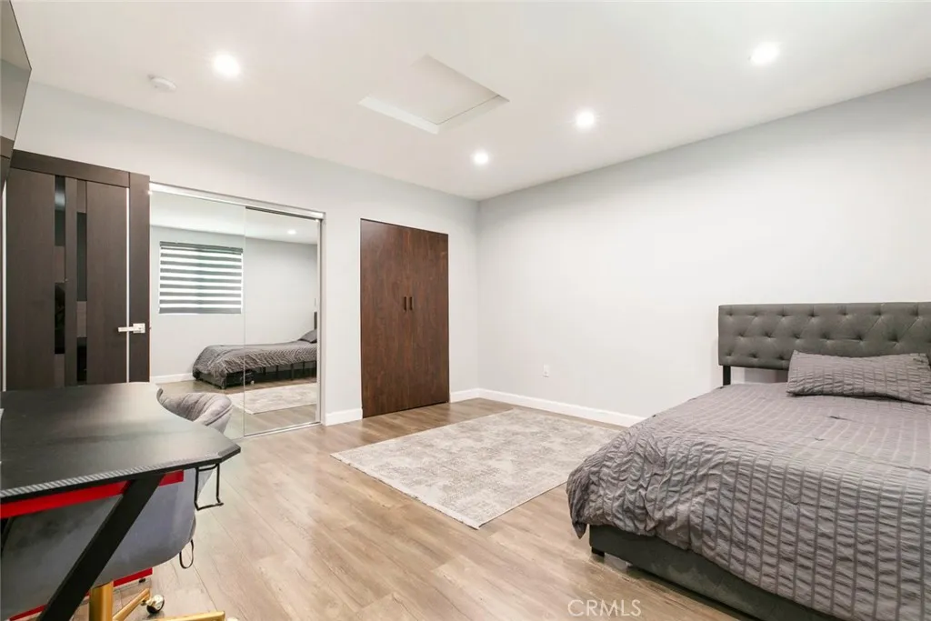 Additional image 37 of 17800 Raymer Street, Sherwood Forest, CA 91325