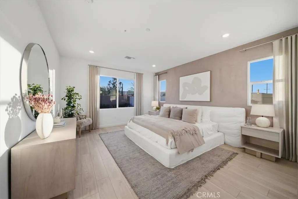 Additional image 46 of 42835 56th Street W, Lancaster, CA 93536