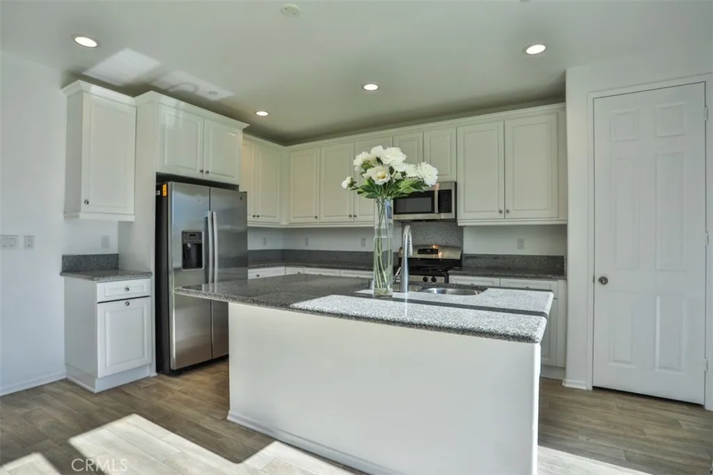 Additional image 5 of 6614 Ardmore Court, Palmdale, CA 93552