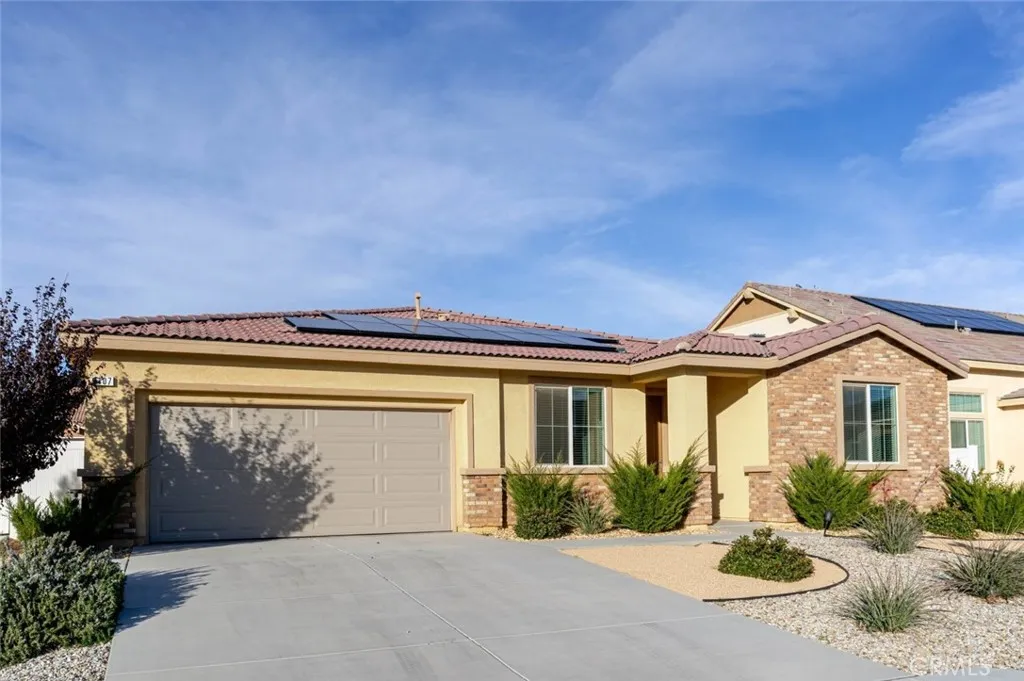 Additional image 3 of 2107 Helconia Court, Palmdale, CA 93551