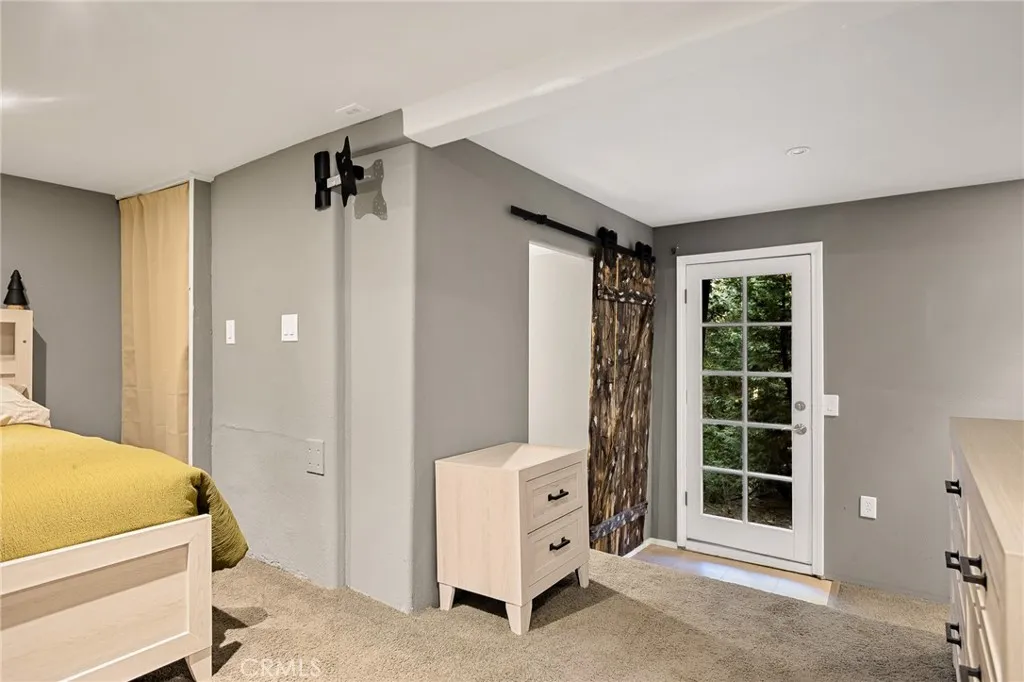 Additional image 21 of 196 Ponderosa Dr, Cedar Glen, CA 92321