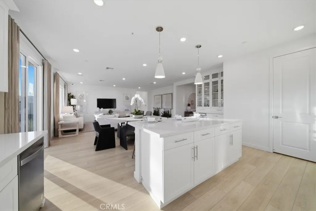 Additional image 39 of 42835 56th Street W, Lancaster, CA 93536