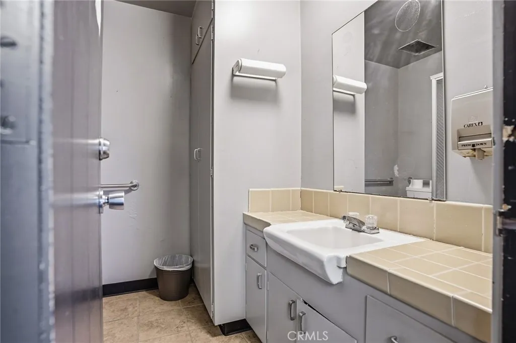 Additional image 108 of 3630 E Florida Ave, Hemet, CA 92544