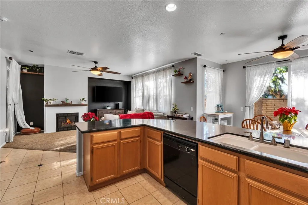 Additional image 9 of 1607 Perennial Court, Perris, CA 92571