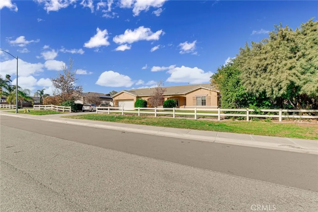 Additional image 5 of 1075 Charles Street, Banning, CA 92220