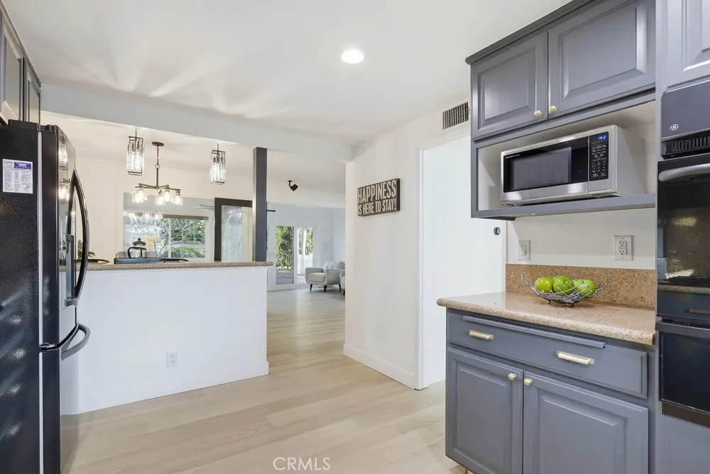 Additional image 85 of 10232 Hialeah Dr, Cypress, CA 90630