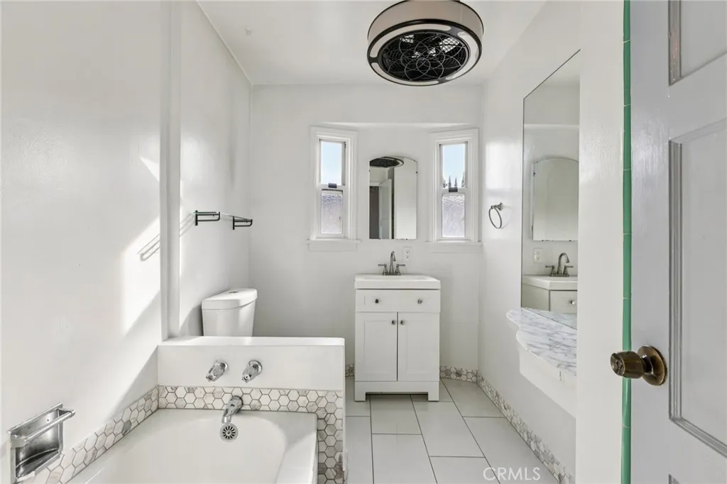 Additional image 75 of 6539 Blucher Avenue, Van Nuys, CA 91406