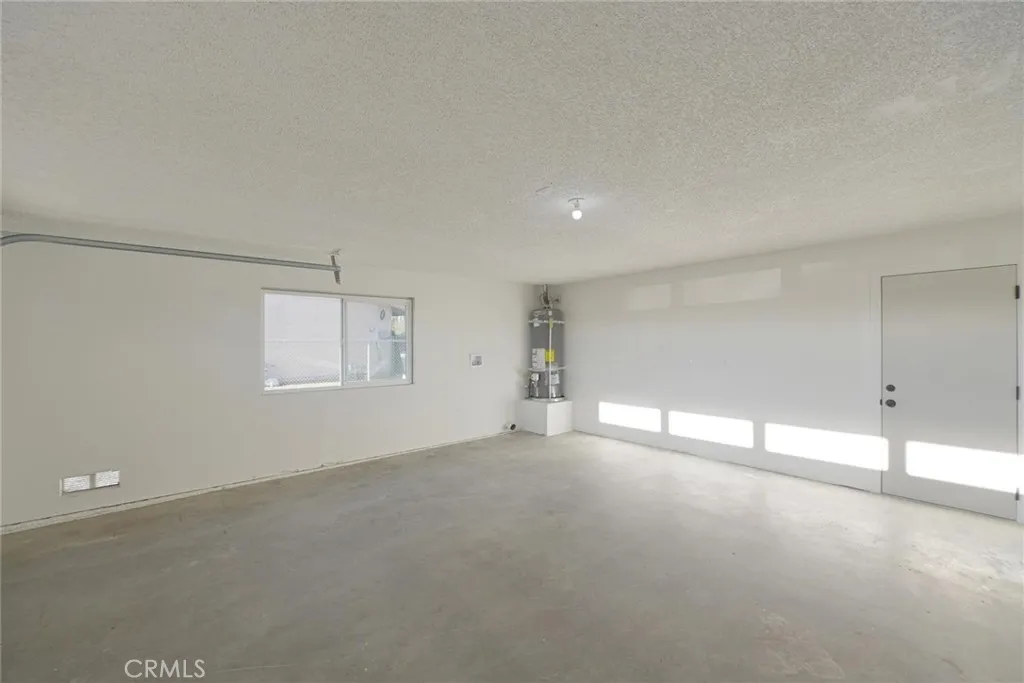 Additional image 30 of 12960 El Rio Road, Victorville, CA 92392