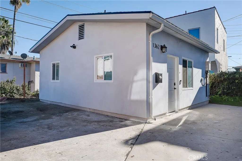 Additional image 4 of 1364 S Ridgeley Dr, Los Angeles, CA 90019