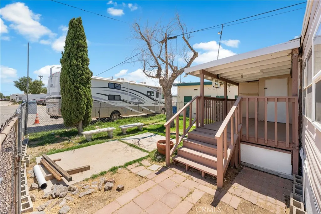 Additional image 17 of 2121 Nadeau St, Mojave, CA 93501