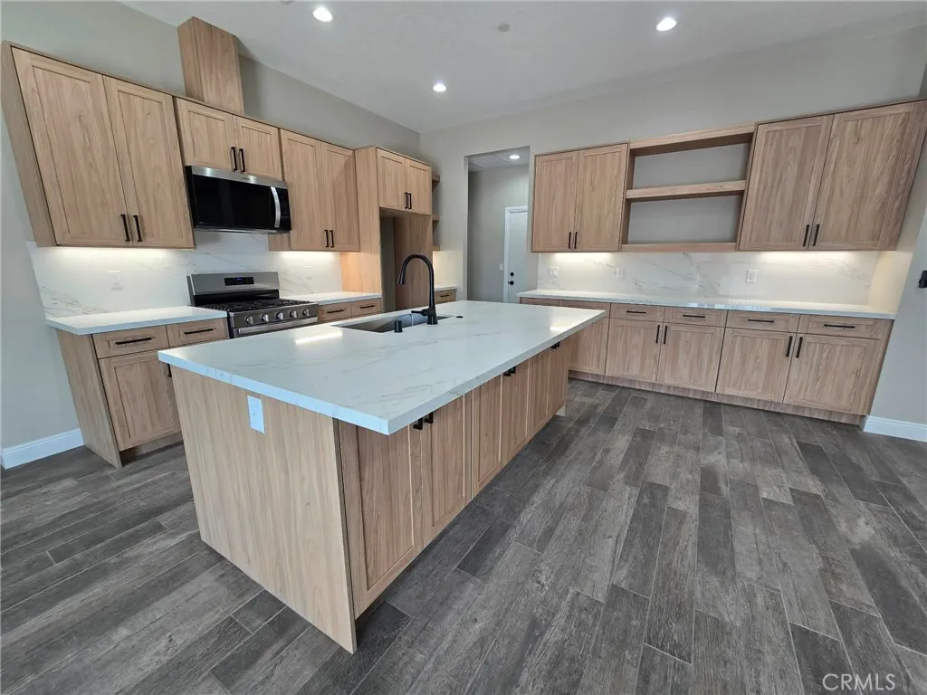 Additional image 5 of 20401 Tonawanda Road, Apple Valley, CA 92307