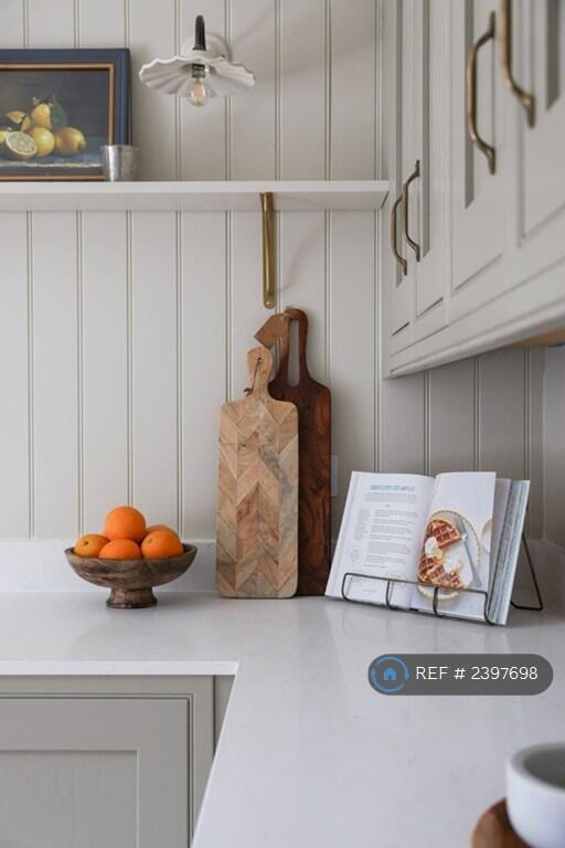 Additional image 14 of High Street, Harpenden, AL5