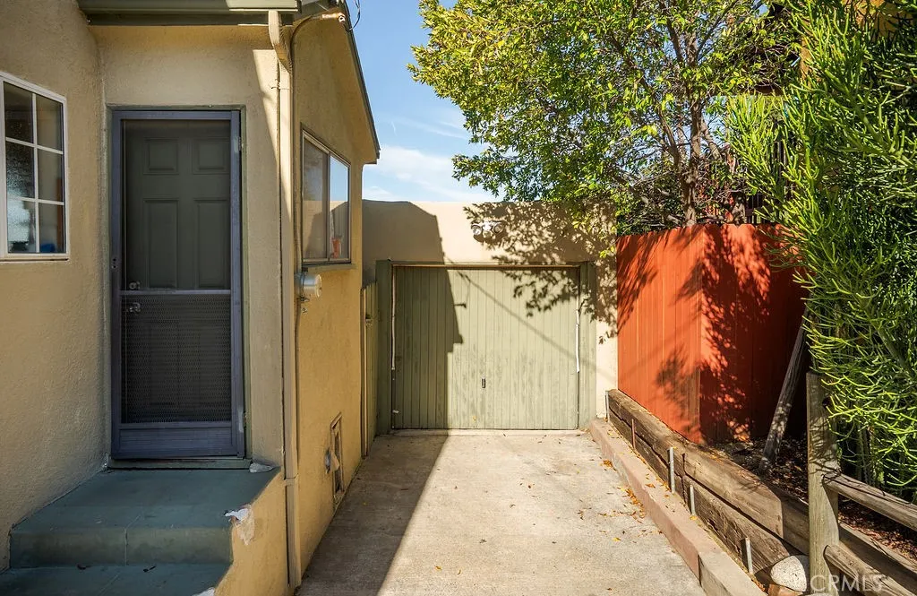 Additional image 6 of 1119 Princeton Drive, Glendale, CA 91205