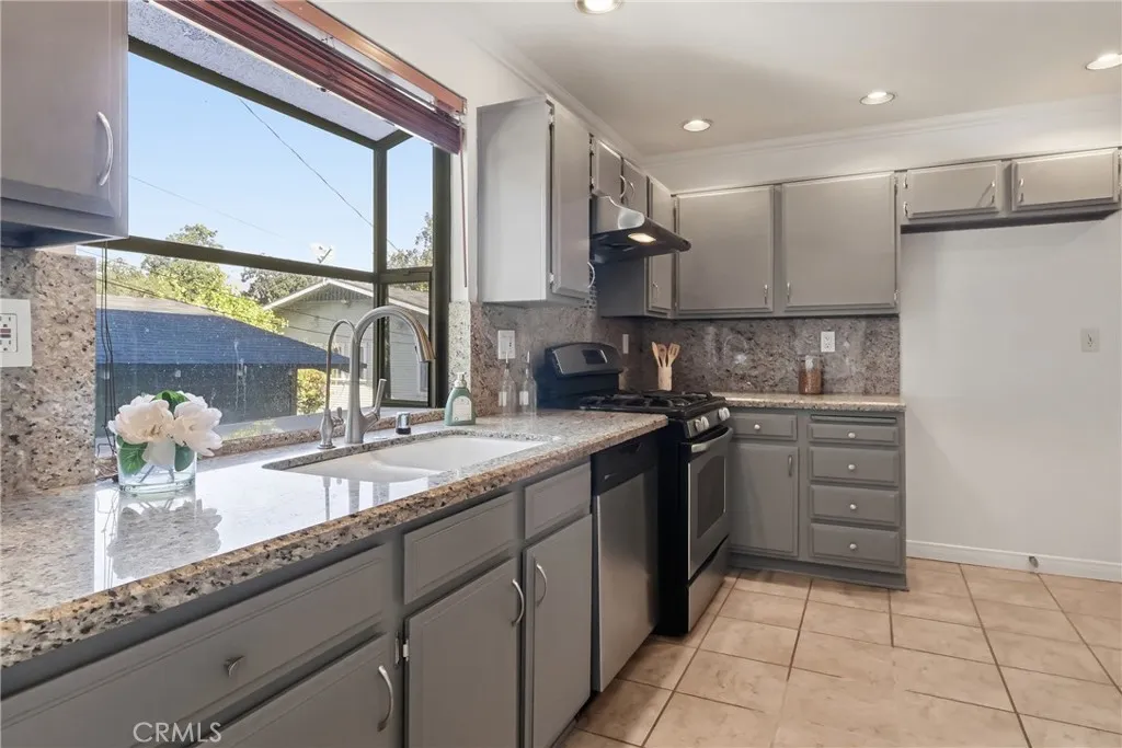 Additional image 35 of 105 N El Molino Street Unit E, Alhambra, CA 91801