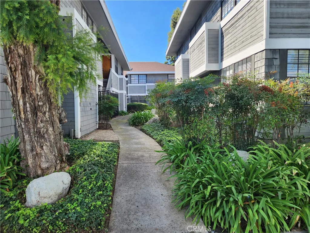 Additional image 28 of 960 W 17th St, Santa Ana, CA 92706