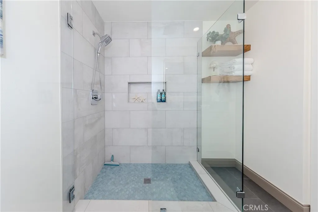 Additional image 63 of 20319 Gardenia Dr, Huntington Beach, CA 92646