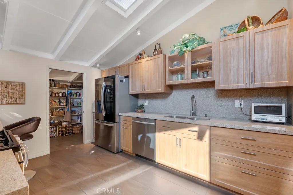 Additional image 59 of 6500 Jumilla, Woodland Hills, CA 91367