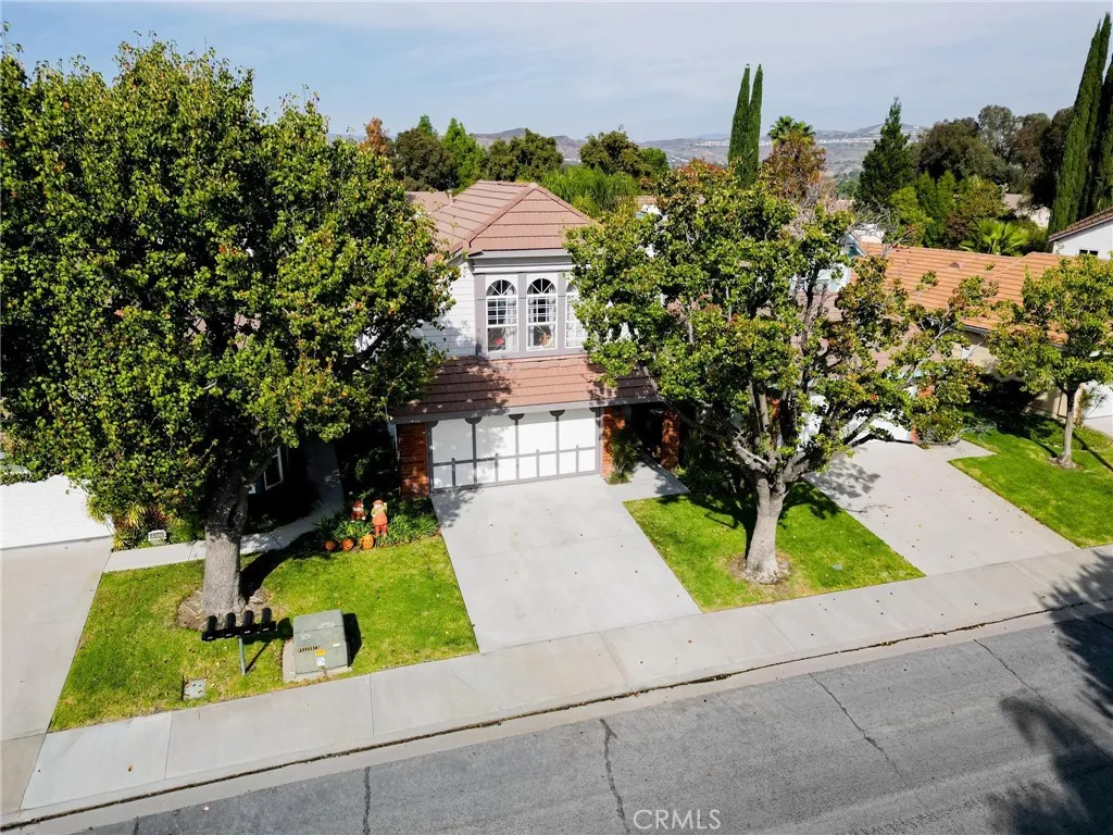 Additional image 4 of 19725 Collins Road, Canyon Country, CA 91351