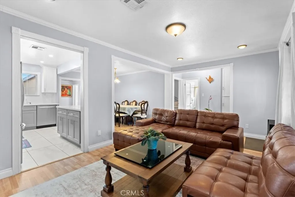 Additional image 8 of 6902 Quakertown Avenue, Winnetka, CA 91306