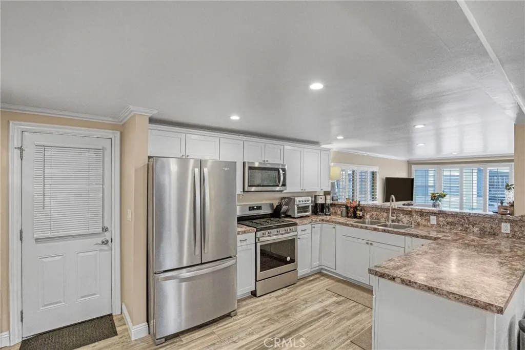 Additional image 24 of 4201 Topanga Canyon Blvd Unit 147, Woodland Hills, CA 91364