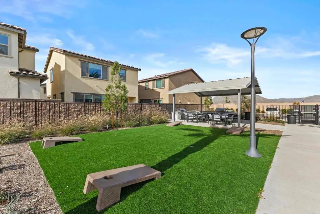 Additional image 38 of 31589 Wieck Road, Winchester, CA 92596