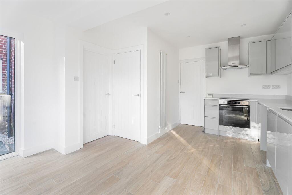 Additional image 6 of Salisbury Road, Welwyn Garden City