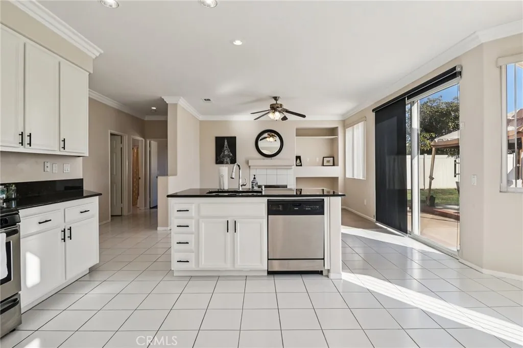 Additional image 15 of 5667 Dartmoor Circle, Oceanside, CA 92057