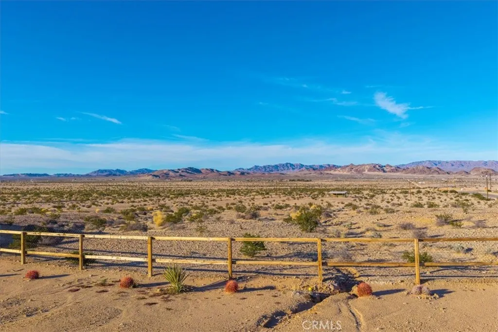 Additional image 28 of 5048 Godwin Rd, 29 Palms, CA 92277