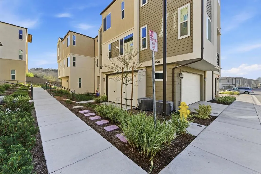 Additional image 38 of 796 Makani Street Unit 3, Chula Vista, CA 91911